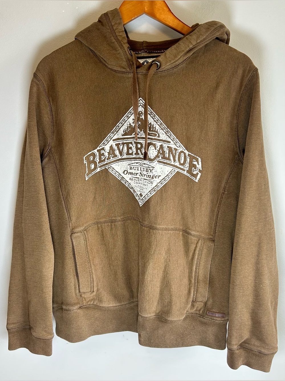 Beaver Canoe Men’s Brown Hoodie Sweater Size M Built by Omer Stringer VTG Y2K